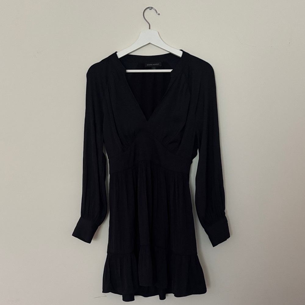 Banana Republic Elegant Black Long Sleeve Dress